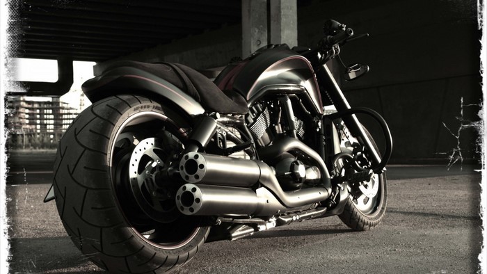 Black Harley Davidson Motorcycle