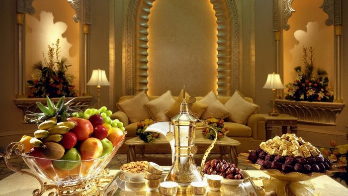 Emirates Palace interior with fruit and dates