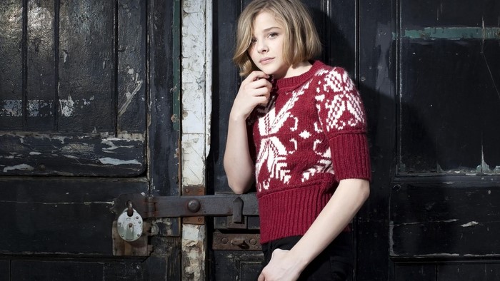 Chloe Moretz in a red snowflake sweater