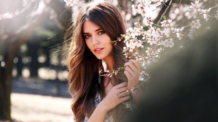 Beautiful Spanish Model Clara Alonso with Flowers