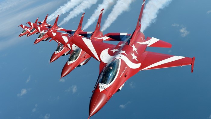 Republic of Singapore Air Force jets in formation