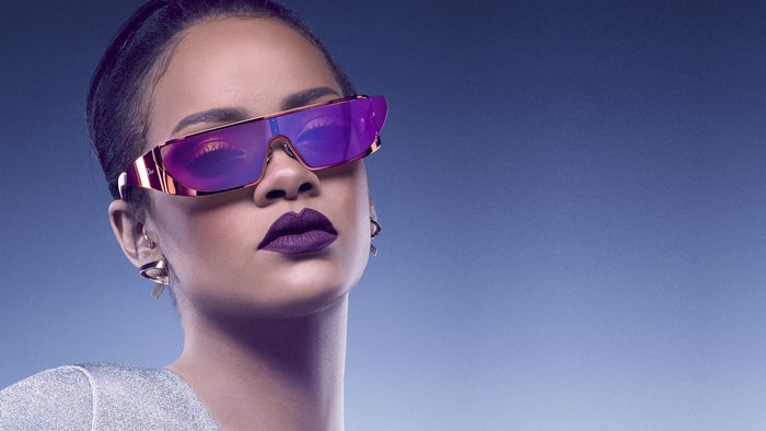 Rihanna wearing Dior sunglasses
