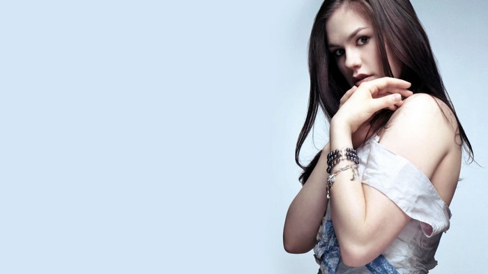 Anna Paquin