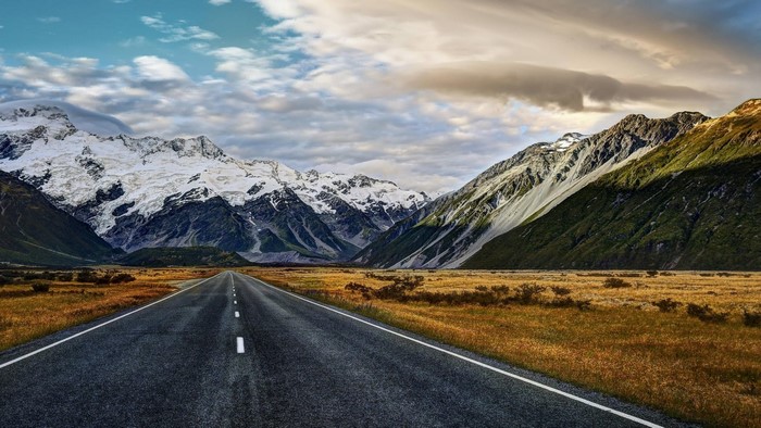 Road to Mount Cook