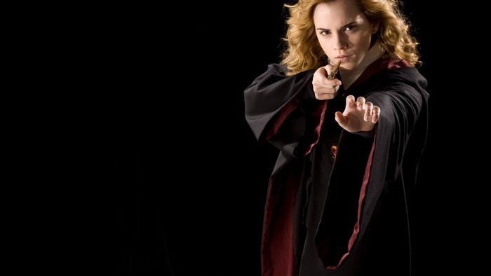 Hermione Granger from Harry Potter casting a spell