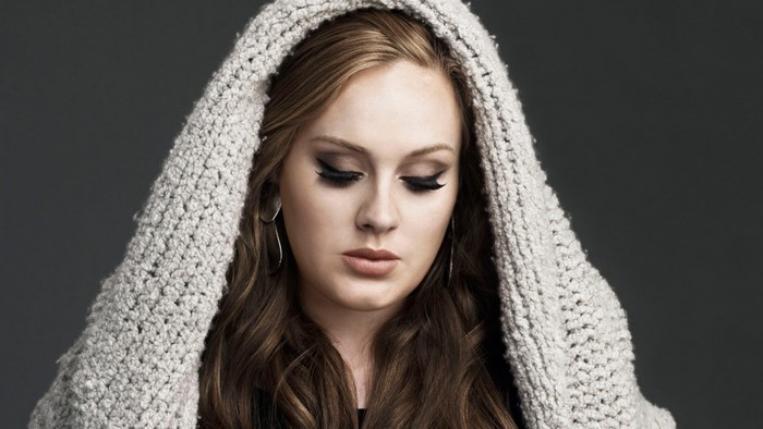 Adele wearing a knitted hood