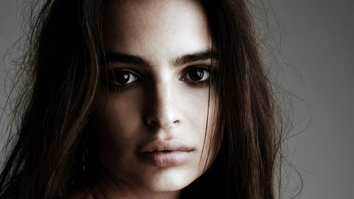 Emily Ratajkowski portrait
