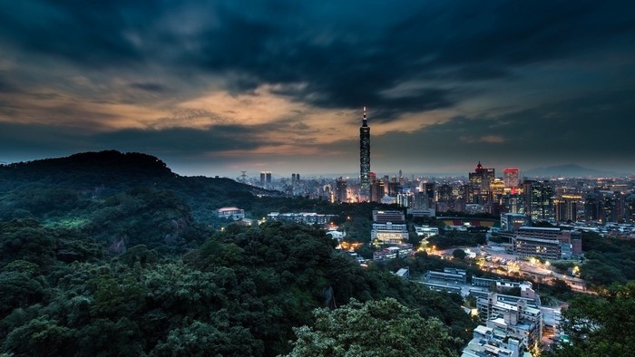 Taipei Cityscape with Taipei 101 at Dusk