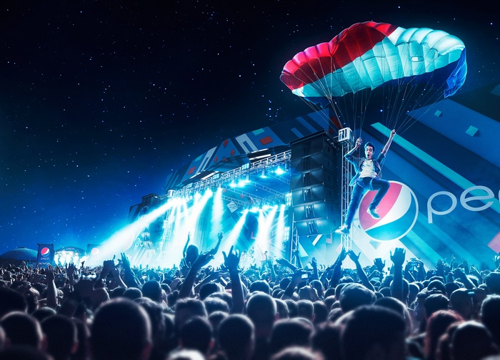 Man skydiving at Pepsi concert