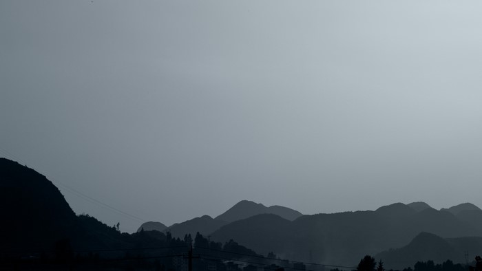 4K Mountain Range Silhouette