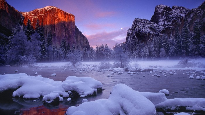 Winter Sunrise at Yosemite Valley