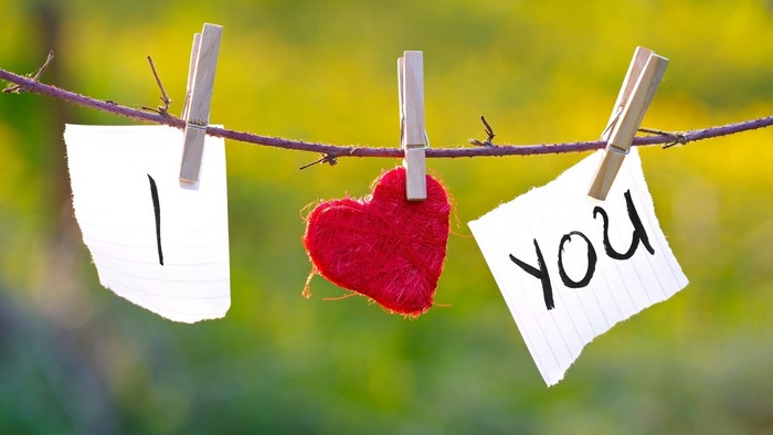 I Love You heart on a clothesline