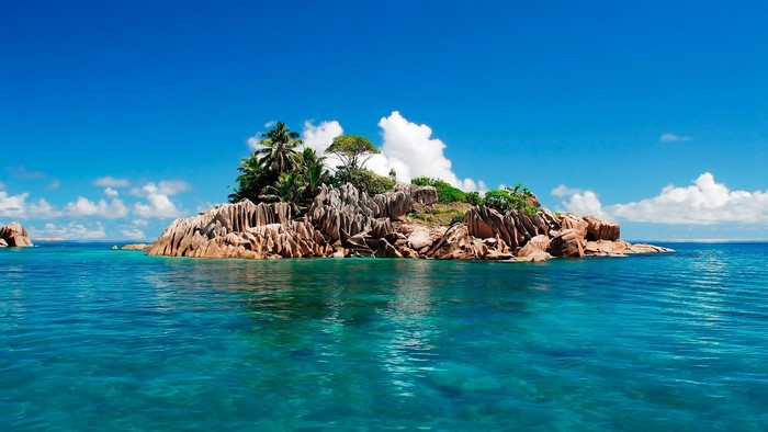 Island in the Sea Ocean