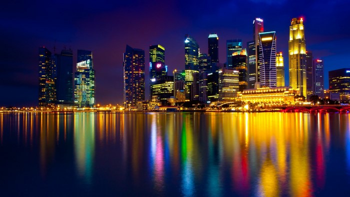 Singapore Marina Bay skyline at night