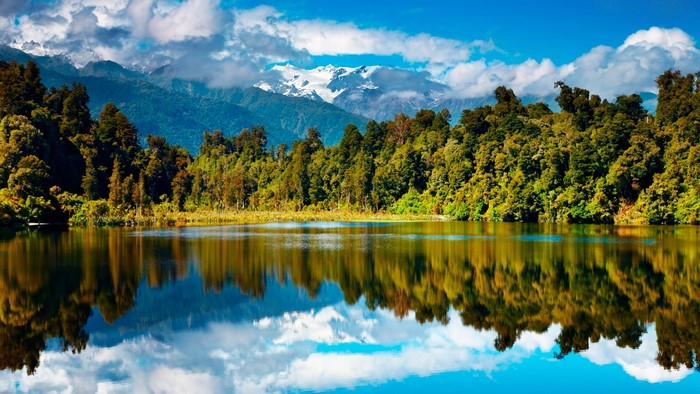 New Zealand Nature Landscape with Mountains and Lake
