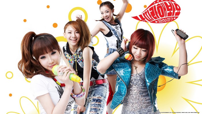 2NE1 Kpop Korean Girl Band