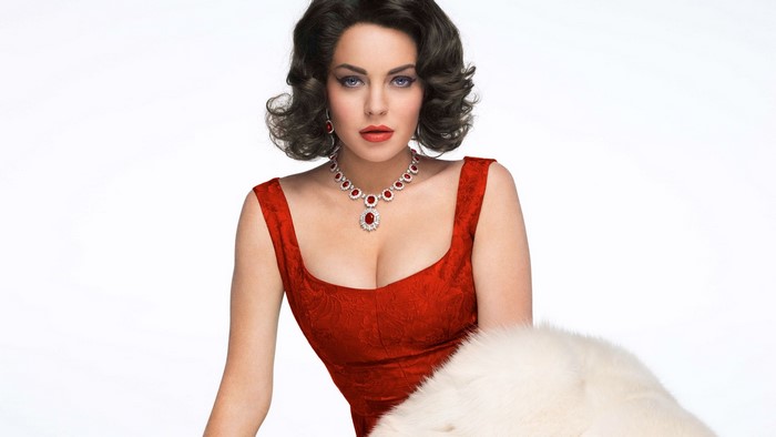 Lindsay Lohan as Elizabeth Taylor in a red dress