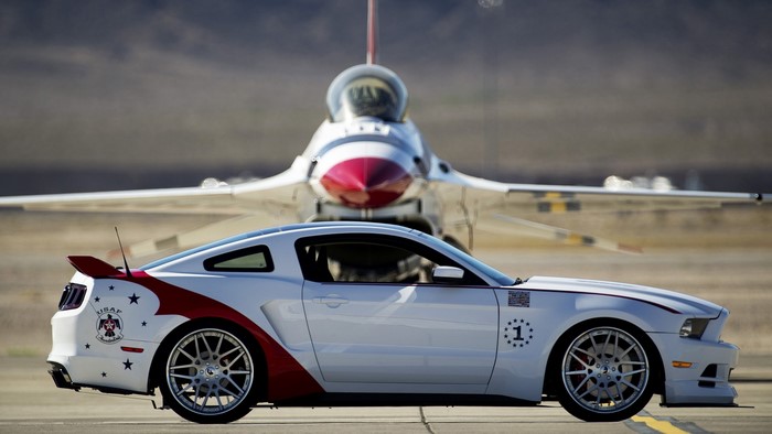Ford Mustang and USAF Thunderbirds Jet