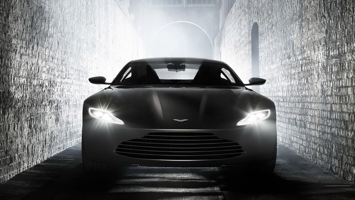 Aston Martin DB10 Bond Special
