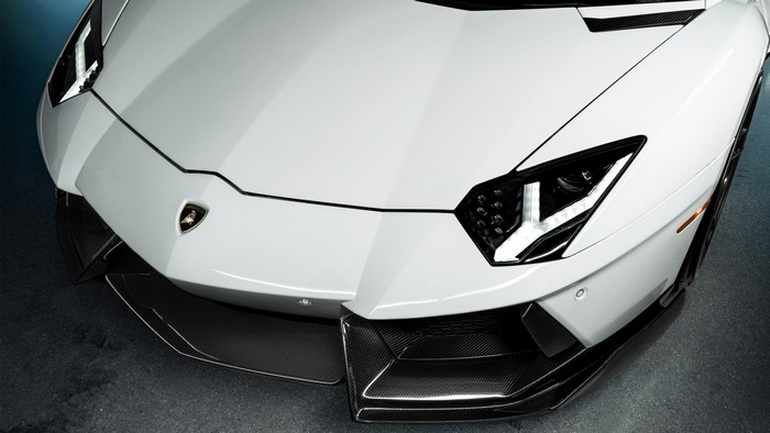 White Lamborghini Aventador with Carbon Fiber Accents