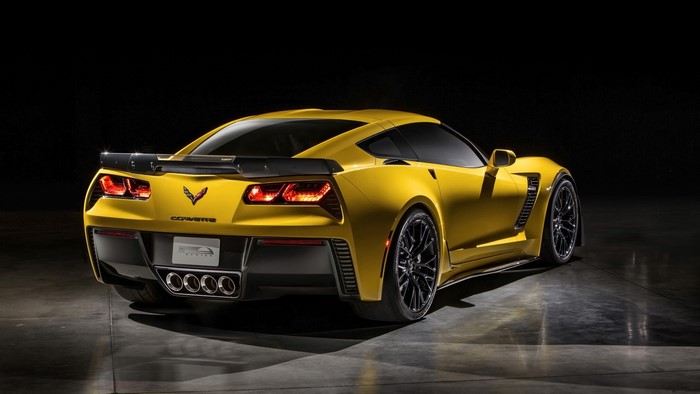 Yellow Chevrolet Corvette Stingray Z06 2015