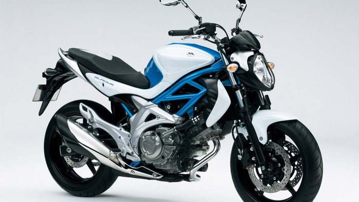 Suzuki Gladius 650 motorcycle