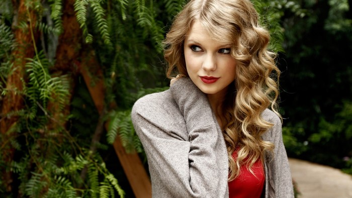 Taylor Swift in a Garden