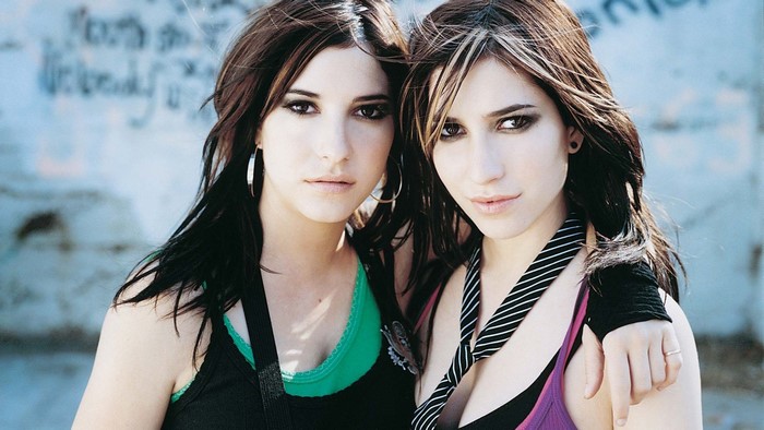 The Veronicas pop duo singers