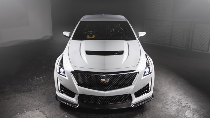 White Cadillac CTS V Sedan 2016 Front View