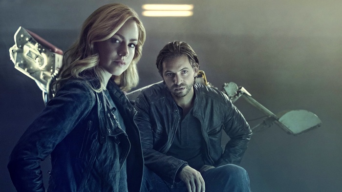 4K Amanda Schull and Aaron Stanford from 12 Monkeys