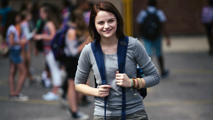 Joey King wearing a backpack