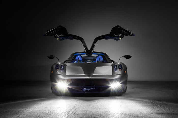 4K Pagani Huayra with doors open