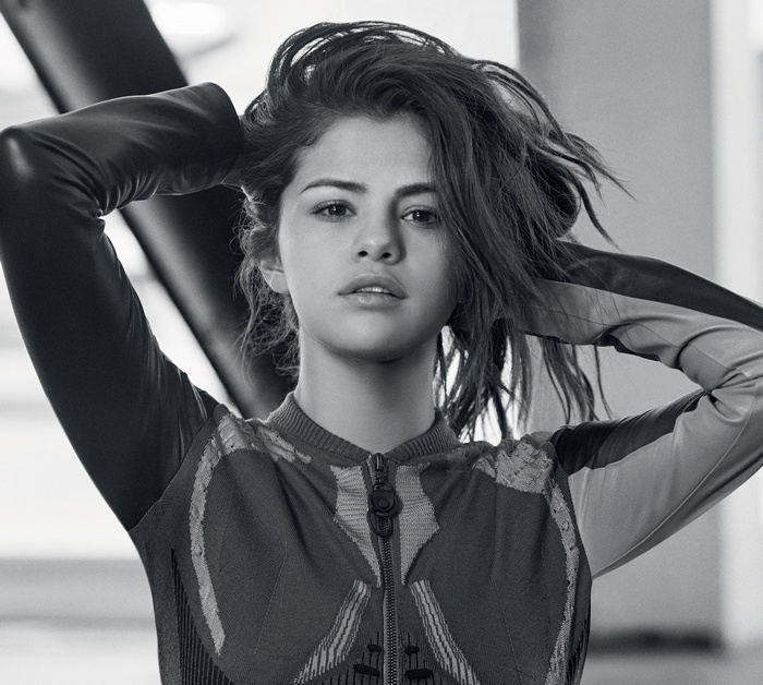 Selena Gomez for Vogue Brazil 2017 4K