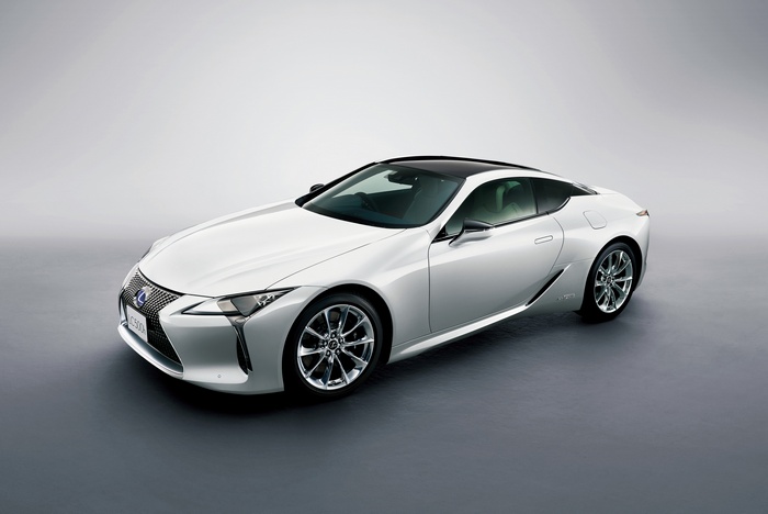 2018 4K Lexus LC 500h