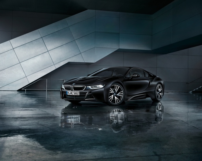 Frozen Black BMW i8