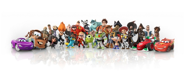Disney Infinity characters and cars