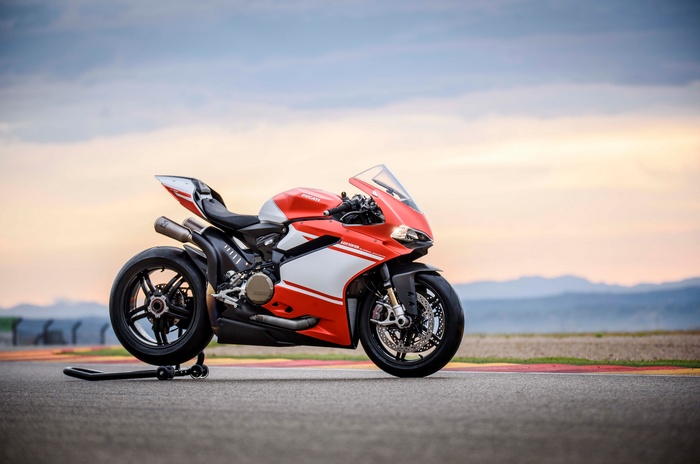 Ducati 1299 Superleggera motorcycle on a track