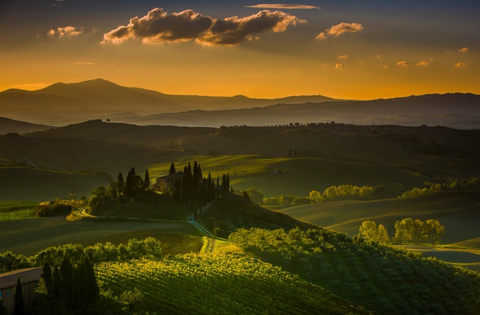 Tuscan Landscape at Sunset 4K