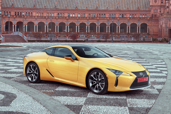 4K Lexus LC 500 2017
