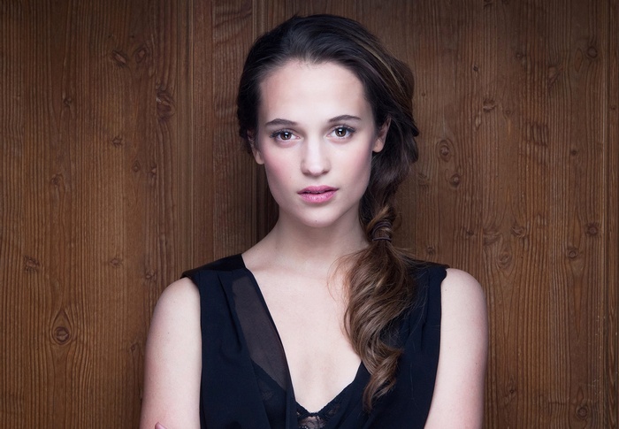 Alicia Vikander