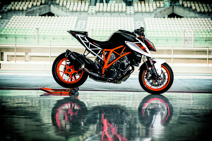 2017 KTM 1290 Super Duke R motorcycle
