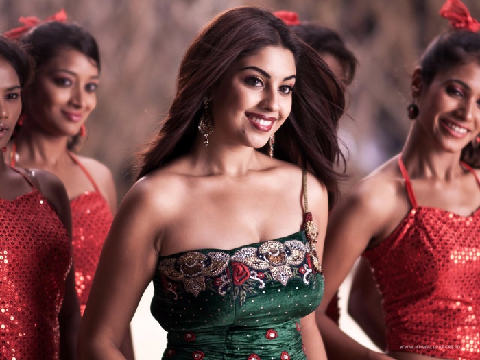 Richa Gangopadhyay in Sarocharu