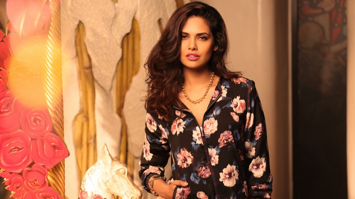 Esha Gupta in floral print dress