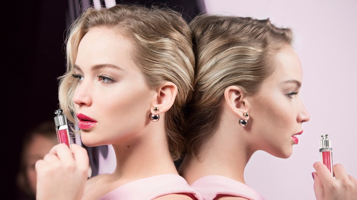 Jennifer Lawrence for Dior Addict Ultra Gloss Ad Campaign