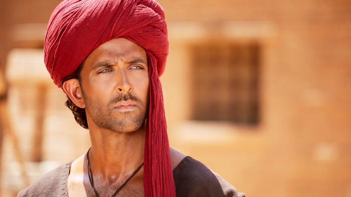 Hrithik Roshan as Sarman in Mohenjo Daro