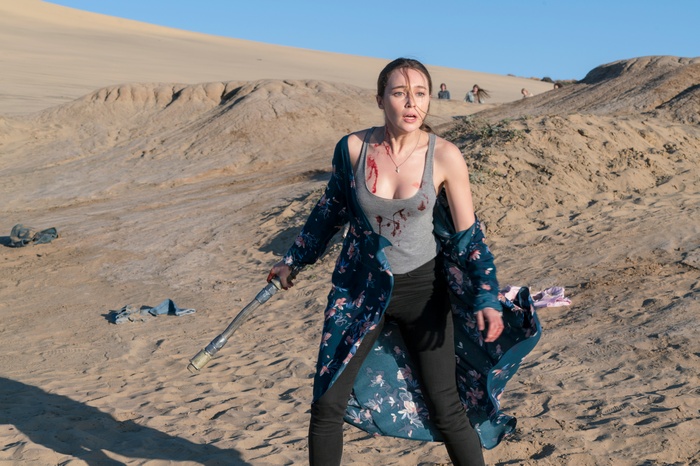 Alicia Clark from Fear the Walking Dead in desert