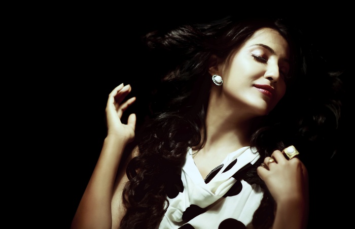 Actress Parvathy Nair in a polka dot dress