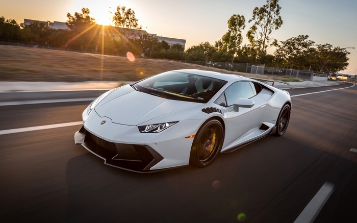 White Lamborghini Huracan Novara Edizione by Vorsteiner