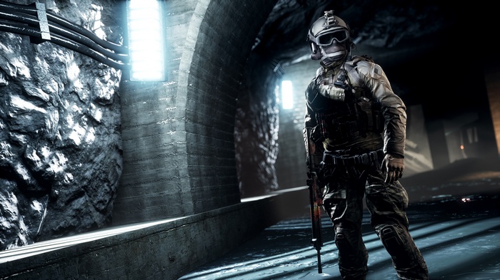 Soldier in a dark tunnel in Battlefield 4