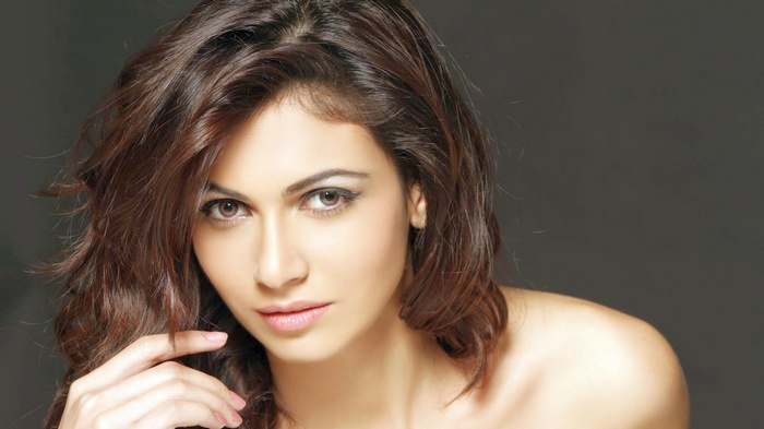 Simran Kaur, TV actress